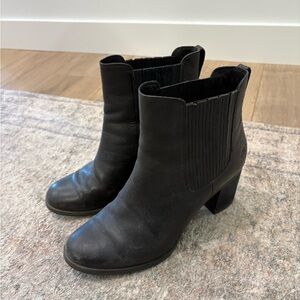 Black Timberland Boots